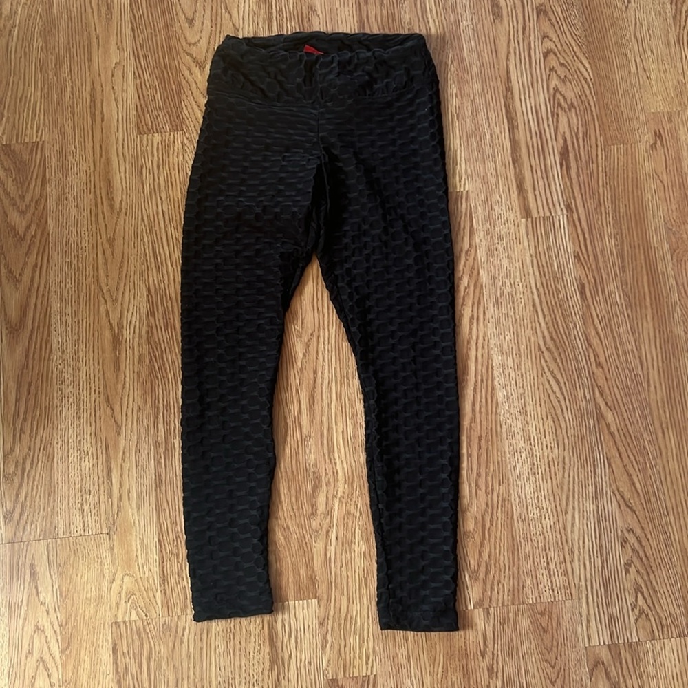 TikTok Butt Scrunch Leggings